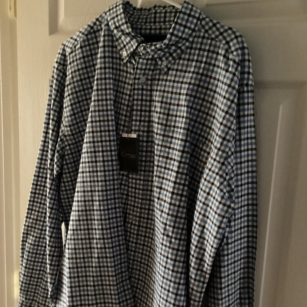 NWT Charleston Threads plaid button up shirt size Xl